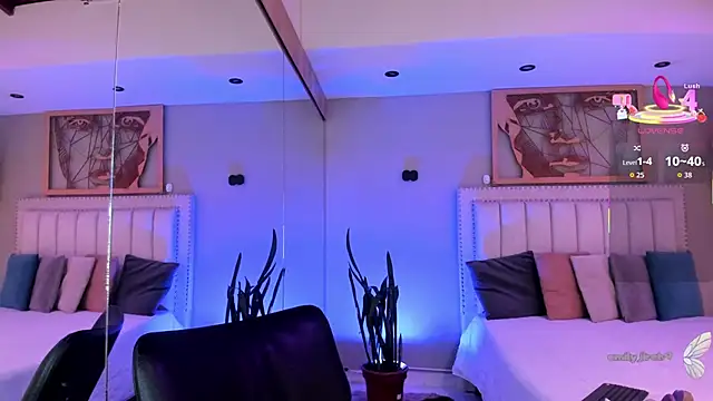 ebbafernandez  online show from February 4, 11:38 am