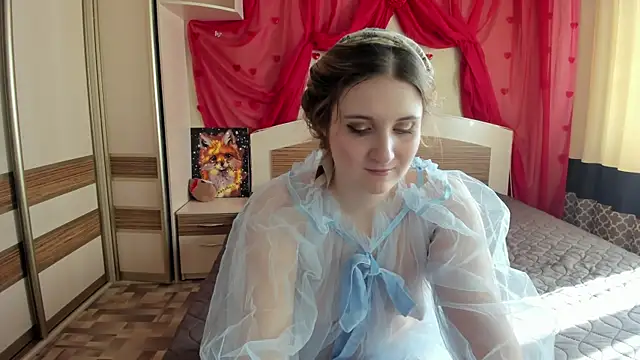 Miss Elsa  online show from April 11, 5:26 am