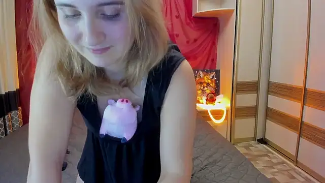 Miss Elsa  online show from January 10, 4:24 pm