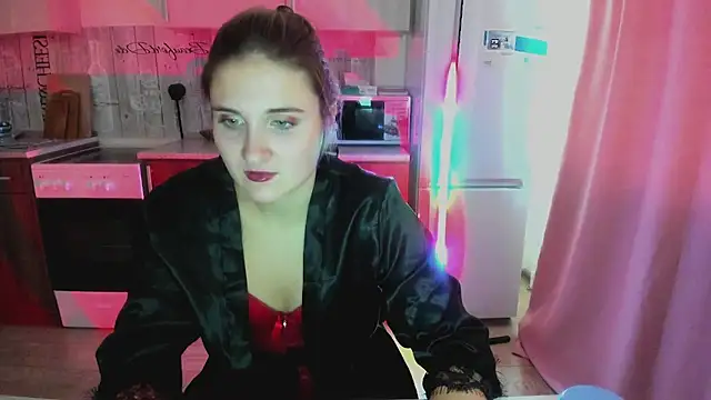 Miss Elsa  online show from October 25, 9:52 am