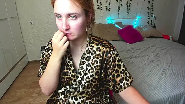 Miss Elsa  online show from March 4, 3:15 pm