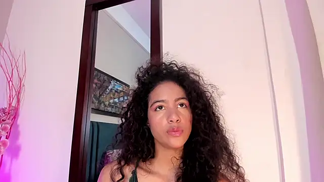 AntonellaHall  online show from March 24, 7:14 pm