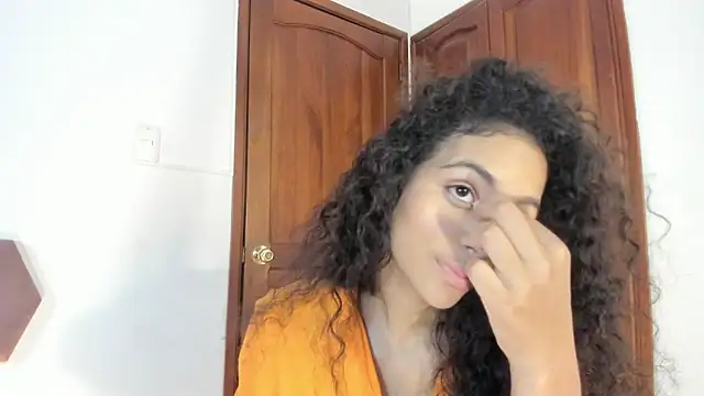 AntonellaHall  online show from April 21, 6:25 pm