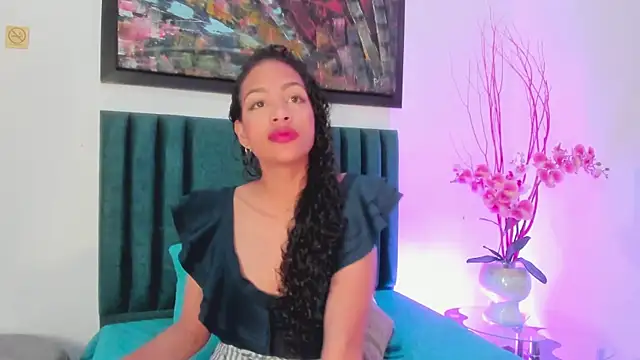 AntonellaHall  online show from February 27, 12:12 pm