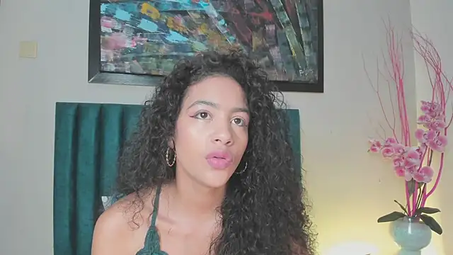 AntonellaHall  online show from October 9, 11:55 am