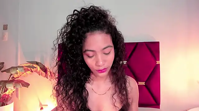 AntonellaHall  online show from November 8, 12:31 pm