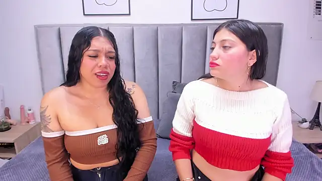 Snapshot of Emmy-Turnner chatting on November 7, 1:26 pm Emmy-Turnner online show from November 7, 1:26 pm