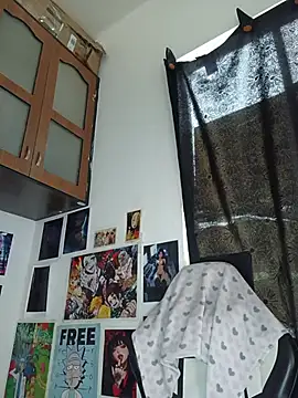 gigiqueen 18 online show from June 24, 5:33 pm