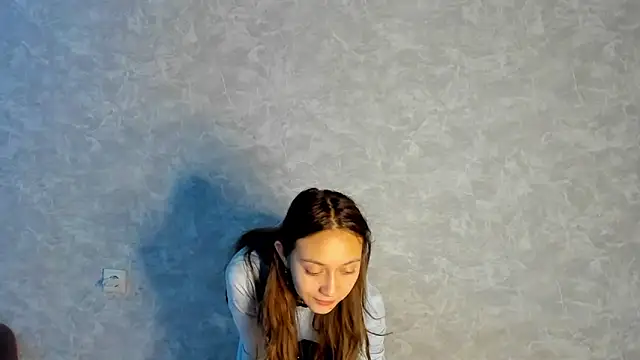 EllaSky xoxo online show from October 9, 4:18 pm