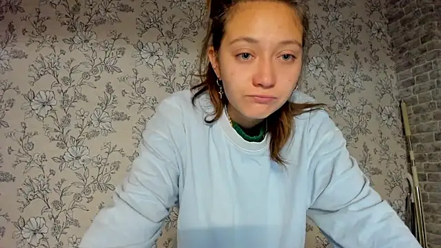 EllaSky xoxo online show from October 5, 6:42 pm
