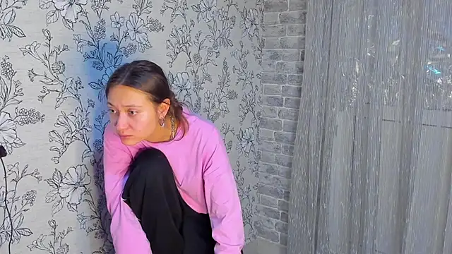 EllaSky xoxo online show from November 20, 12:55 am