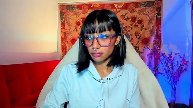 Snapshot of Demeter__ chatting on September 30, 1:00 am Demeter online show from September 30, 1:00 am