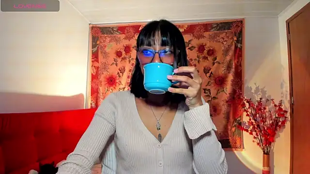 Snapshot of Demeter__ chatting on October 17, 11:50 pm Demeter online show from October 17, 11:50 pm