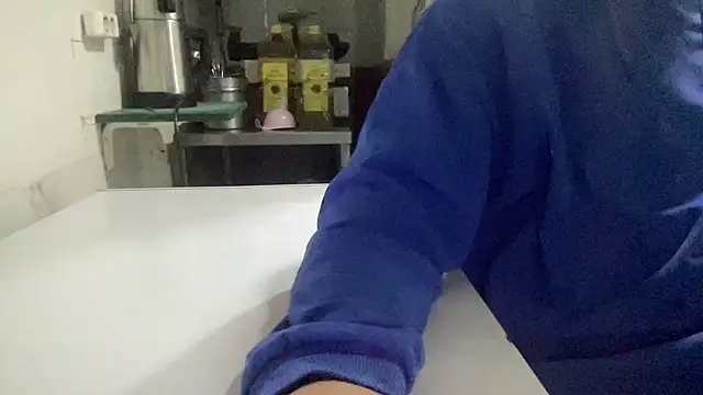 alarasissy online show from November 5, 2:20 pm