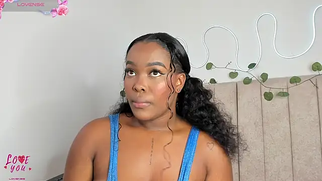 Snapshot of Kaseydelvey chatting on September 19, 9:30 pm Kaseydelvey online show from September 19, 9:30 pm