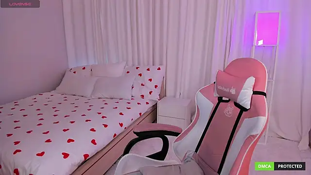 Snapshot of ClaireFaers_ chatting on March 16, 2:21 am ClaireFaers online show from March 16, 2:21 am