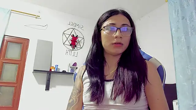 Camila TransGirl online show from November 17, 4:38 am