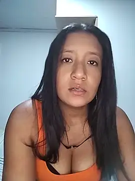 cami victoria online show from May 28, 7:20 pm