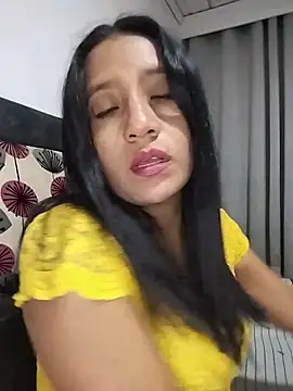 Snapshot of cami_victoria chatting on June 9, 7:04 pm cami victoria online show from June 9, 7:04 pm