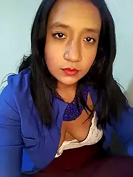 cami victoria online show from March 11, 7:25 pm