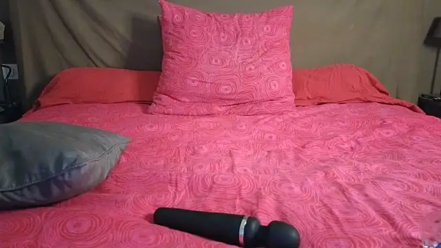 Snapshot of Estrellas_30 chatting on September 27, 10:10 am Estrellas 30 online show from September 27, 10:10 am