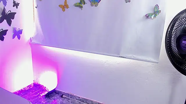 Vanessaa sexygirl online show from December 9, 6:35 pm