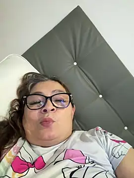 AntonellaAlondra4 online show from June 2, 4:34 am