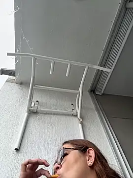 AntonellaAlondra4 online show from April 1, 10:39 pm