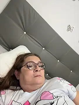 AntonellaAlondra4 online show from February 25, 3:07 am