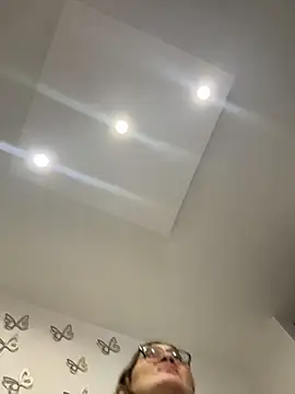 AntonellaAlondra4 online show from February 22, 3:31 am