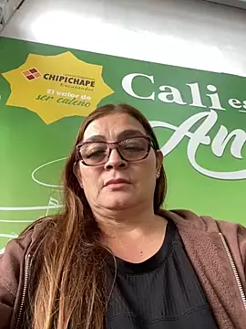 Snapshot of AntonellaAlondra4 chatting on March 17, 3:29 pm AntonellaAlondra4 online show from March 17, 3:29 pm