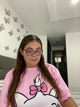 Snapshot of AntonellaAlondra4 chatting on February 13, 5:11 pm AntonellaAlondra4 online show from February 13, 5:11 pm