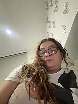 AntonellaAlondra4 online show from November 23, 4:22 am