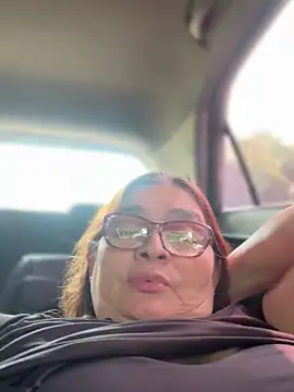 AntonellaAlondra4 online show from November 10, 4:01 pm