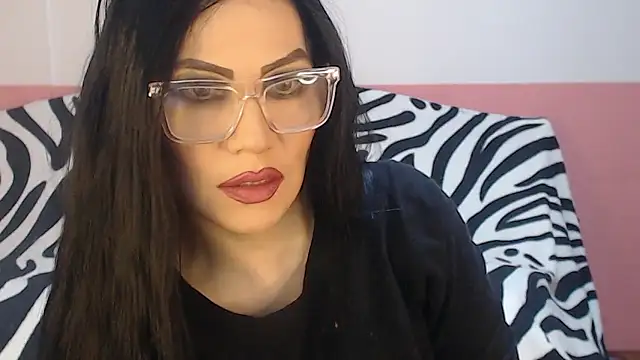 Snapshot of Ary_z chatting on January 14, 2:15 am Ary z online show from January 14, 2:15 am