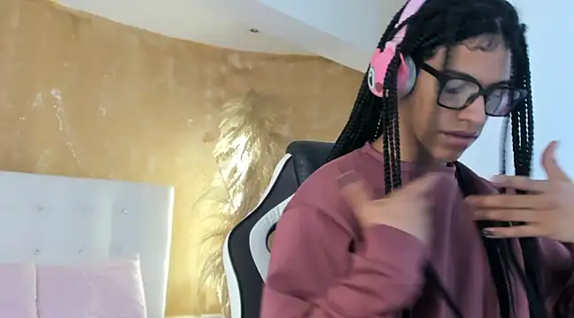 APRILL FOXX online show from February 27, 2:57 am