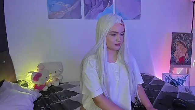 Pretty  zoe online show from March 7, 4:13 am