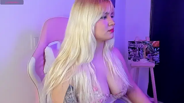 Pretty  zoe online show from February 12, 2:56 am