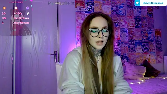 Snapshot of Milky_way_UwU chatting on December 14, 10:07 pm Milky way UwU online show from December 14, 10:07 pm