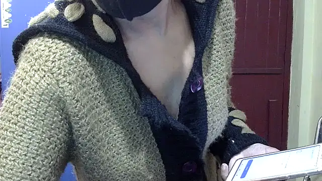 Snapshot of Pramila_Manish chatting on November 30, 1:39 am Pramila Manish online show from November 30, 1:39 am