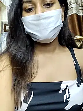 its sophiaa online show from July 14, 9:58 am