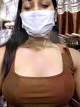 Snapshot of its_sophiaa chatting on June 18, 9:25 am its sophiaa online show from June 18, 9:25 am