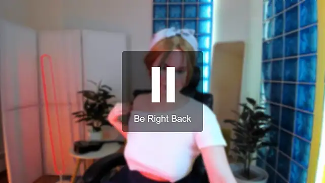 Snapshot of Pieris_Lisa chatting on January 30, 4:55 pm Pieris Lisa online show from January 30, 4:55 pm