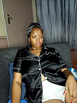 slimcate91 online show from April 8, 8:43 pm