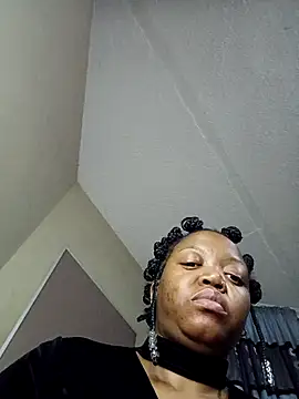 slimcate91 online show from March 29, 4:14 am