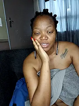 slimcate91 online show from April 3, 3:29 pm