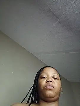 slimcate91 online show from June 10, 11:17 pm