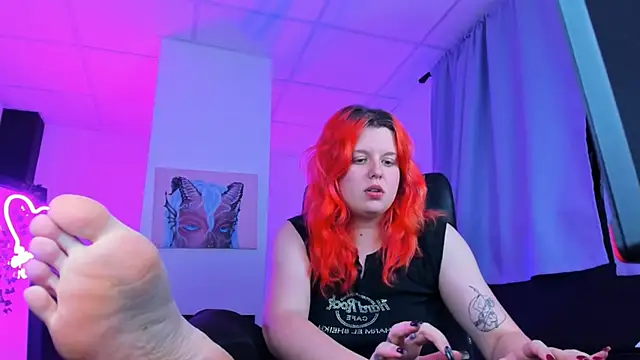 NielletaBlossom online show from February 19, 8:22 am