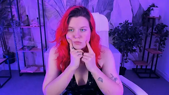 NielletaBlossom online show from March 15, 8:26 am