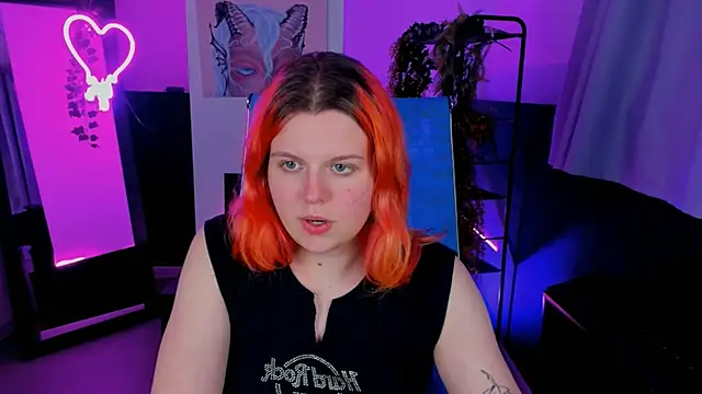 NielletaBlossom online show from March 10, 2:16 pm